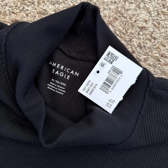 NWT American Eagle Thermal Waffle Weave Black Mock Neck Long Sleeve Top
Size XL - Picture 7 of 12